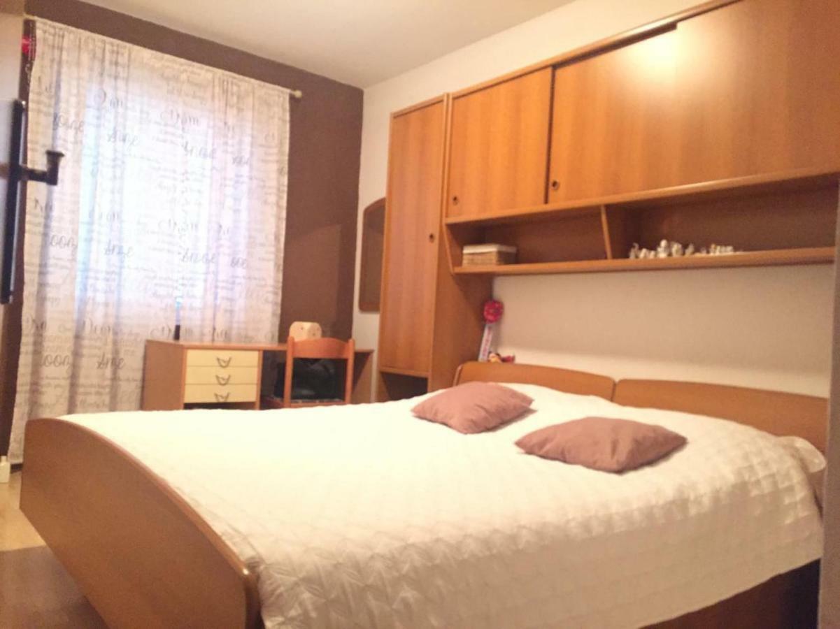 Apartment Stela Rab Town Zewnętrze zdjęcie